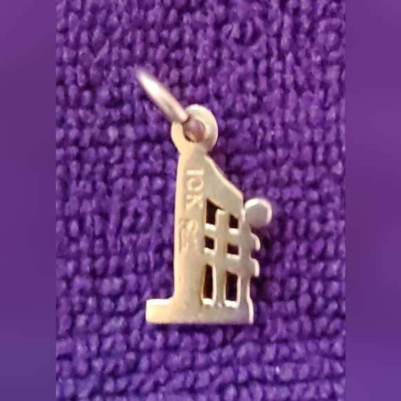 Your no 1 # 10k gold - Picture 3 of 4